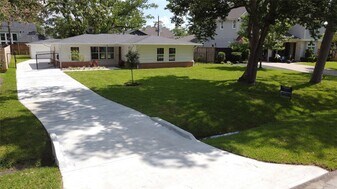 312 W 31st St in Houston, TX - Building Photo