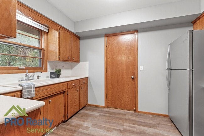 3101 61st Ave N in Minneapolis, MN - Building Photo - Building Photo