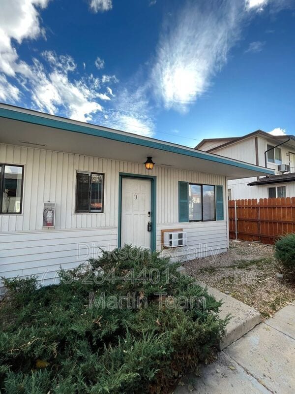 property at 3563 Carlos Ln
