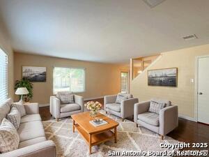 6734 Honeyridge Ln in San Antonio, TX - Building Photo - Building Photo