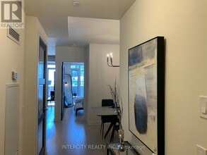 330 Richmond St W in Toronto, ON - Building Photo - Building Photo