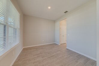 3896 Rose Mallow Dr in Kissimmee, FL - Building Photo - Building Photo