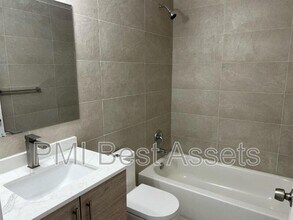 110 SE 2nd St in Hallandale Beach, FL - Building Photo - Building Photo