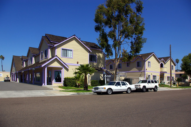 502-508 Sportfisher Dr in Oceanside, CA - Building Photo - Building Photo