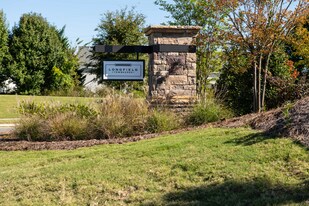 8604 River Ridge Dr in Charlotte, NC - Building Photo