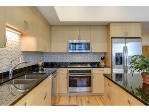 740 Portland Ave in Minneapolis, MN - Building Photo - Building Photo