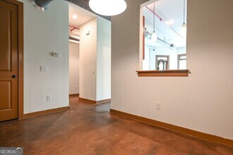 250 Martha Dr in Athens, GA - Building Photo - Building Photo