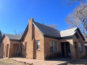 1901 26th St in Lubbock, TX - Building Photo - Building Photo