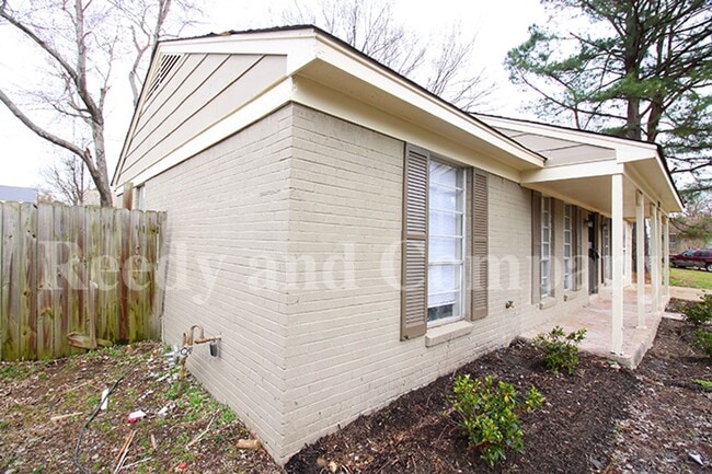 3712 Dove Call Cove in Memphis, TN - Building Photo - Building Photo