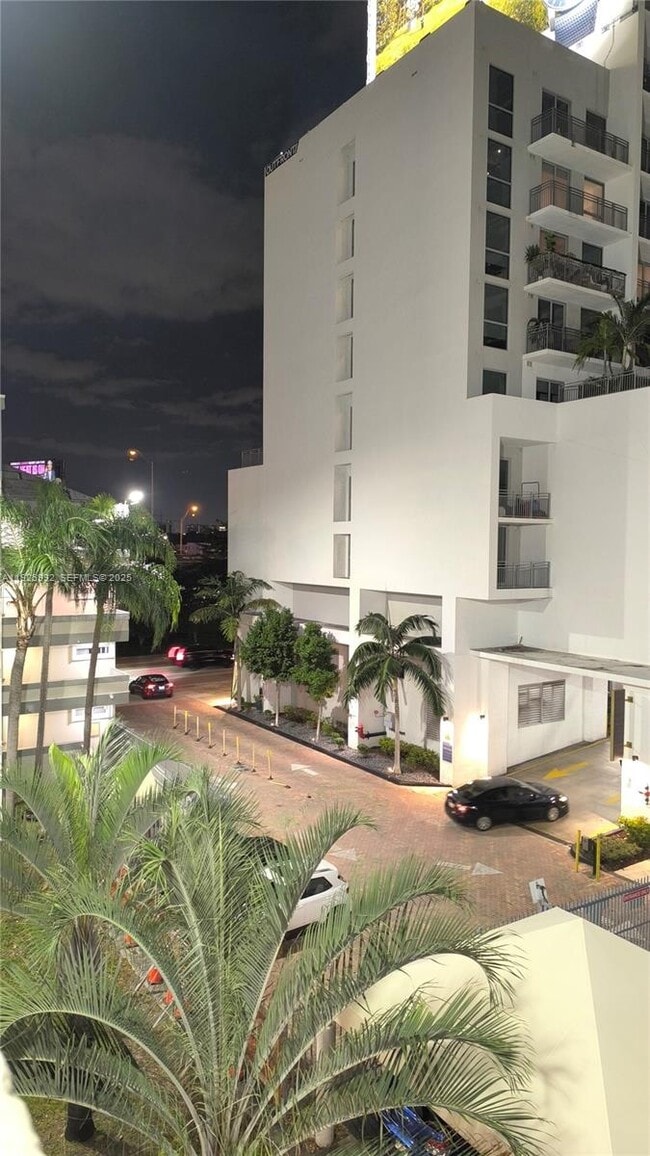 property at 269 NW 7th St