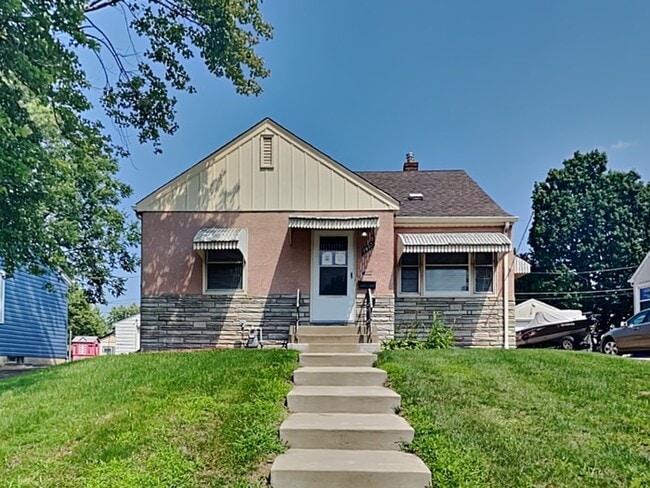property at 1993 Reaney Ave E