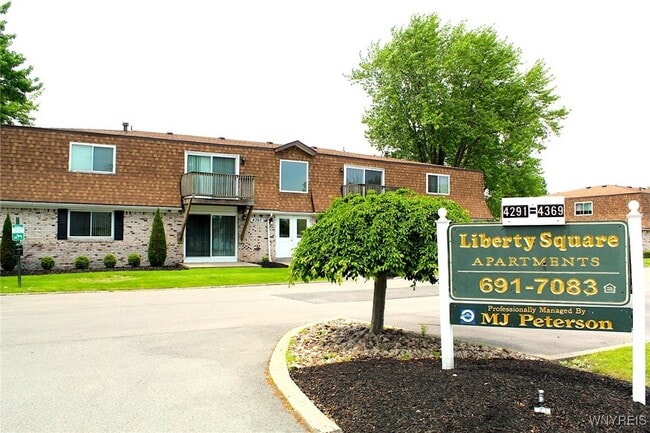 property at 4 Chestnut Ridge Ln