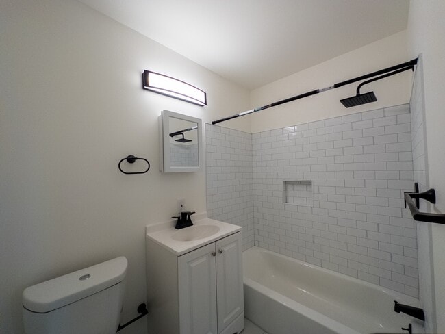Morrisville Meadows in Morrisville, PA - Building Photo - Building Photo