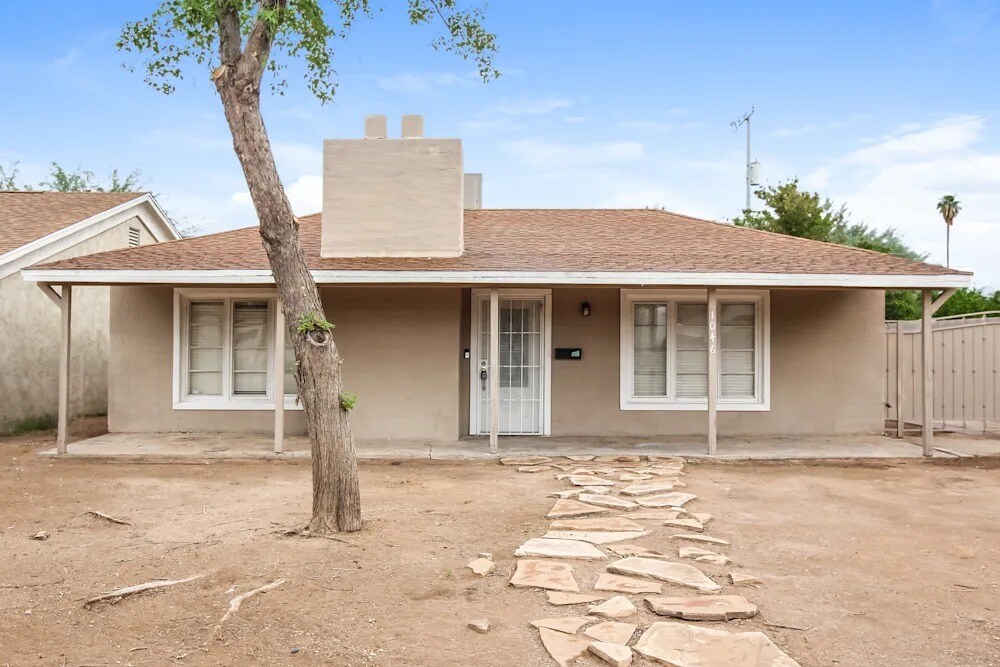 1043 E Indianola Ave in Phoenix, AZ - Building Photo