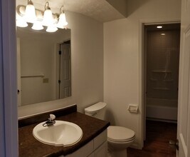 1277 Robbins Run Ct in Dayton, OH - Building Photo - Building Photo