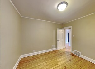 6613 Fairfield Ave in Berwyn, IL - Building Photo - Building Photo