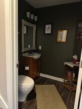 370 Jennifer Ln in Brookfield, WI - Building Photo - Building Photo