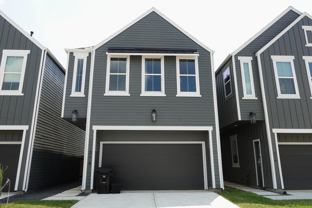 318 Charlock St in Houston, TX - Building Photo