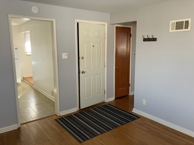 1832 Fremont Ave, Unit Apt # 3 in Cheyenne, WY - Foto de edificio - Building Photo