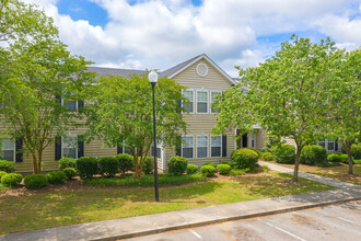 Basswood Apartment Homes in Florence, SC - Building Photo - Building Photo