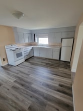 115 N Mill St in Waupun, WI - Foto de edificio - Building Photo