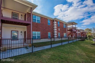 12A Apartments in Denton, TX - Building Photo - Building Photo