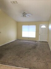 1029 Radford Dr in Deltona, FL - Building Photo - Building Photo