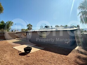 518 S Mann Ave in Tucson, AZ - Foto de edificio - Building Photo
