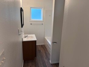 234 Elmwood Ave in Sioux Falls, SD - Building Photo - Building Photo