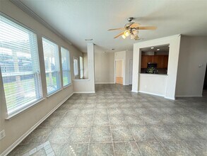 3118 Creek Bank Ln in Pearland, TX - Building Photo - Building Photo
