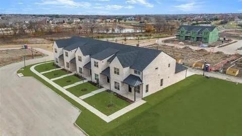 1313 Eureka Spgs St in Prosper, TX - Foto de edificio - Building Photo