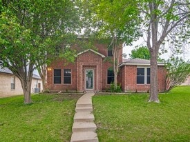 1544 Glenwick Dr in Rockwall, TX - Building Photo