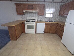 8201 S Santa Fe Dr in Littleton, CO - Building Photo - Building Photo