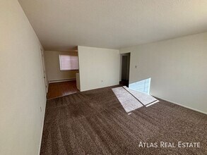 3730 Owens St-Unit -B in Wheat Ridge, CO - Foto de edificio - Building Photo
