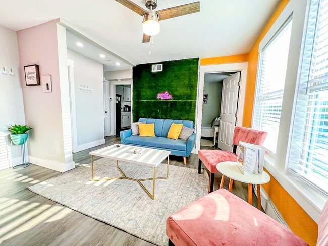 1124 Morgan Ave in Corpus Christi, TX - Building Photo - Building Photo