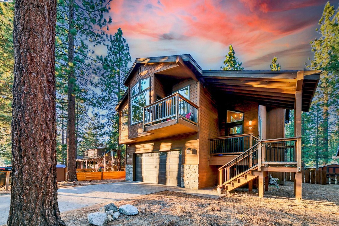 765 Los Angeles Ave in South Lake Tahoe, CA - Building Photo