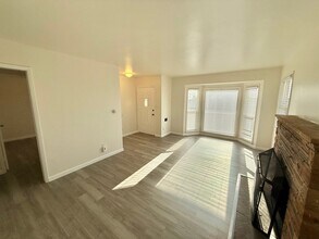 5302 Churchward St in San Diego, CA - Building Photo - Building Photo