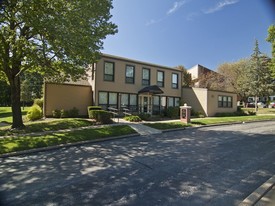 Country Club Heights Apartments