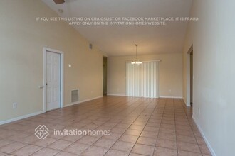 7738 E Blairwood Cir in Greenacres, FL - Building Photo - Building Photo
