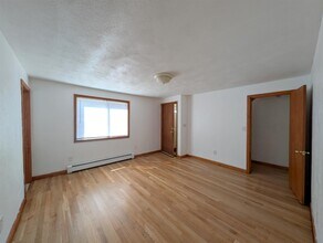 30 Murdock St in Somerville, MA - Building Photo - Building Photo