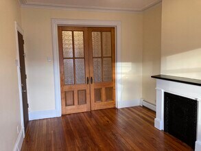 132 Griffith St-Unit -3 in Jersey City, NJ - Foto de edificio - Building Photo