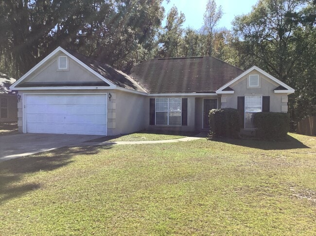 property at 249 Longleaf Cir