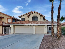 140 Kachina Dr in Henderson, NV - Building Photo