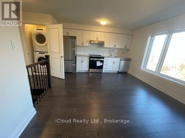 33 Wild Rose Gardens in Toronto, ON - Building Photo - Building Photo