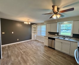 707 W Elizabeth St in Kirksville, MO - Building Photo - Building Photo