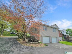 82 Front St in Bangor, PA - Building Photo - Building Photo