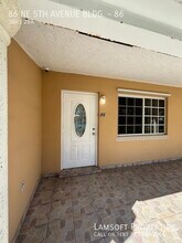 86 NE 5th Ave-Unit -86 in Hialeah, FL - Building Photo - Building Photo