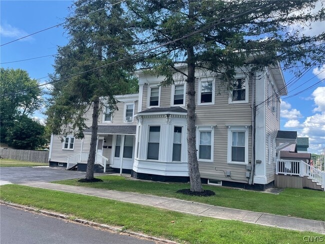 property at 44 Bridge St