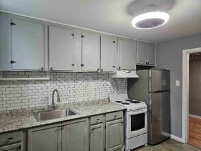 751 Adams Ave in Philadelphia, PA - Building Photo - Building Photo