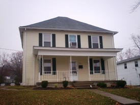 314 N College Ave in Oxford, OH - Building Photo